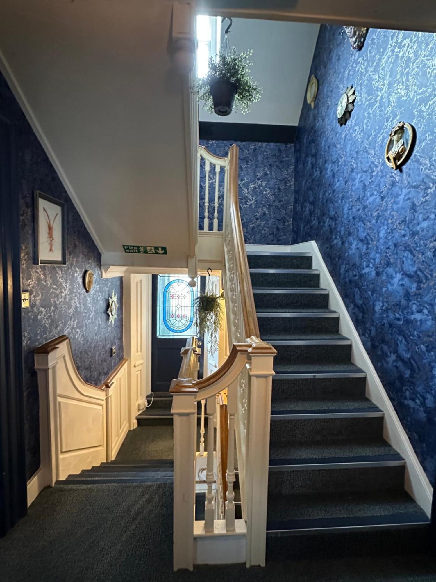 The Mansion House Hotel Холбийч Екстериор снимка