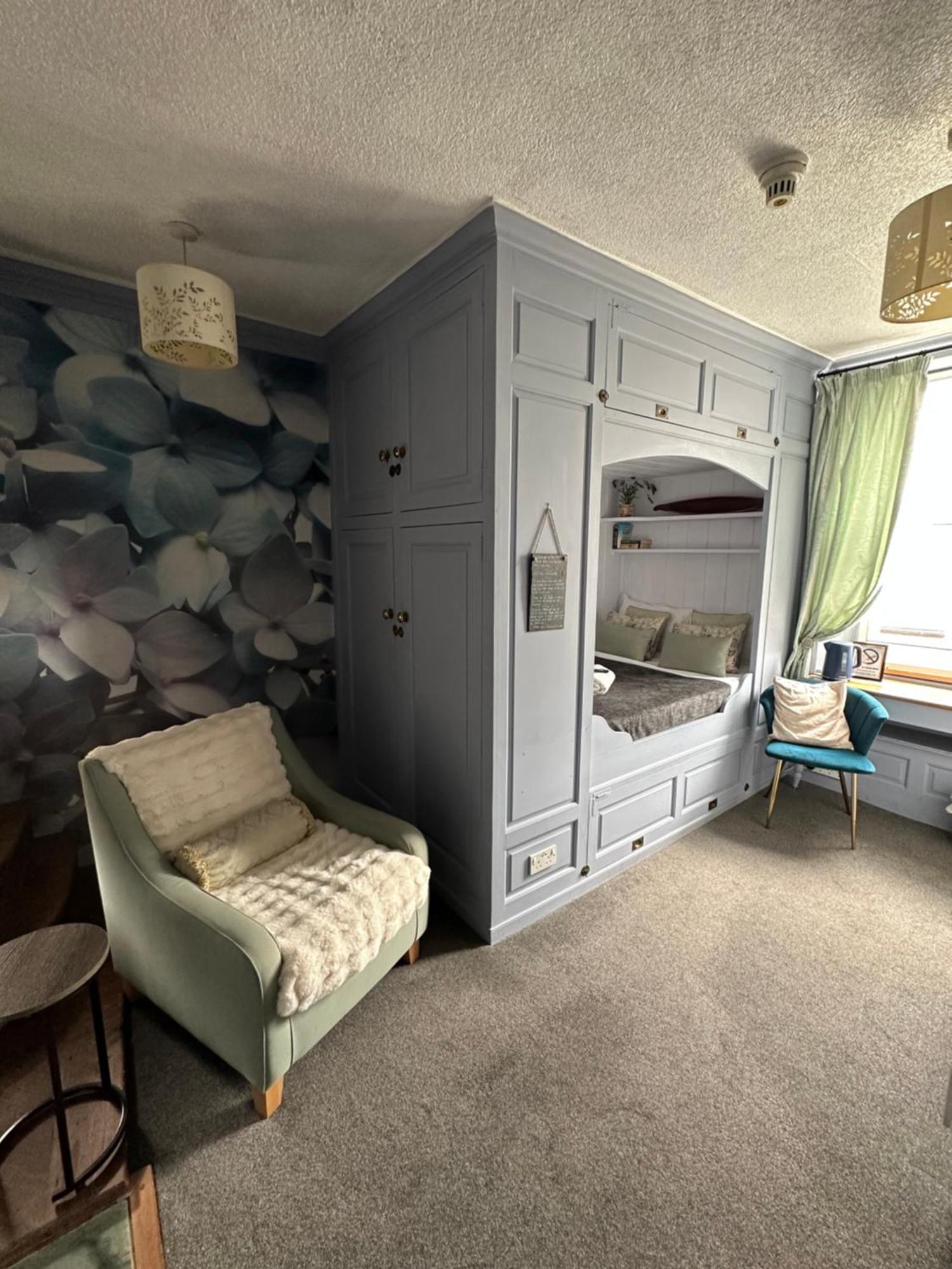 The Mansion House Hotel Холбийч Екстериор снимка